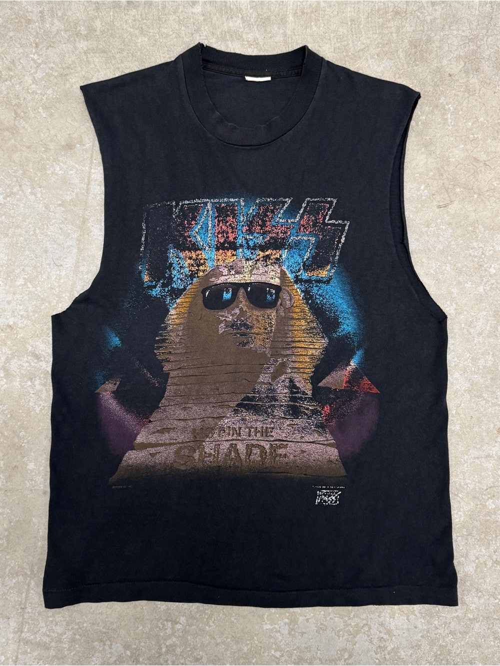 Vintage Kiss Hot In The Shade Shirt